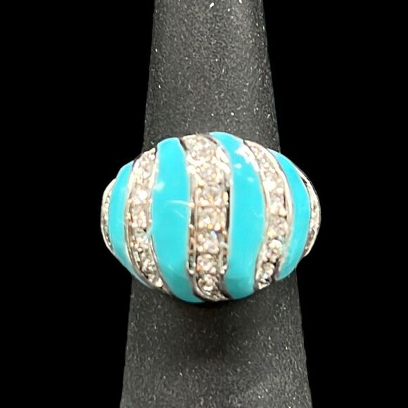 Turquoise Dome Ring Woman’s Size 7 White CZ Stones Silver Tone Metal Jewelry - Picture 1 of 8